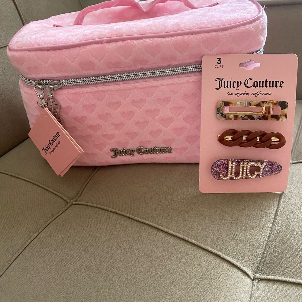 New Juicy couture travel cosmetic bag and 3 hair clips